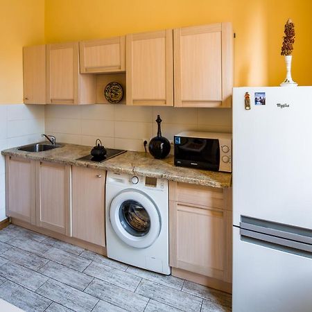 Romari Ставропігійська Apartment Lviv Ngoại thất bức ảnh