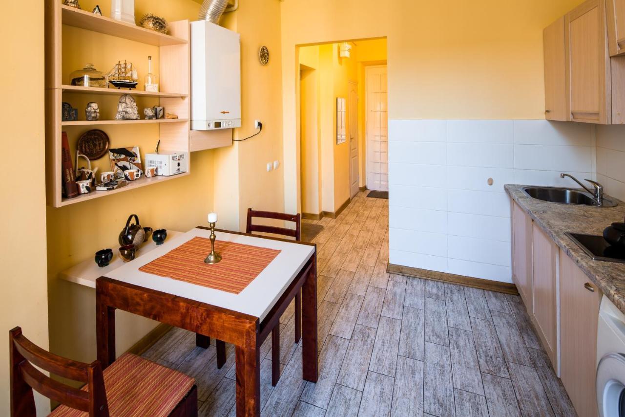 Romari Ставропігійська Apartment Lviv Ngoại thất bức ảnh