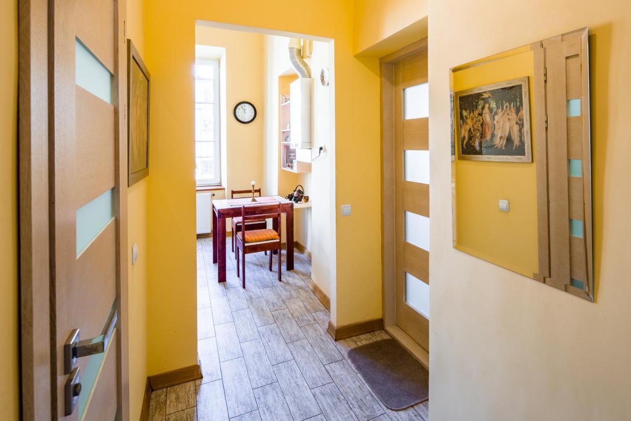 Romari Ставропігійська Apartment Lviv Ngoại thất bức ảnh
