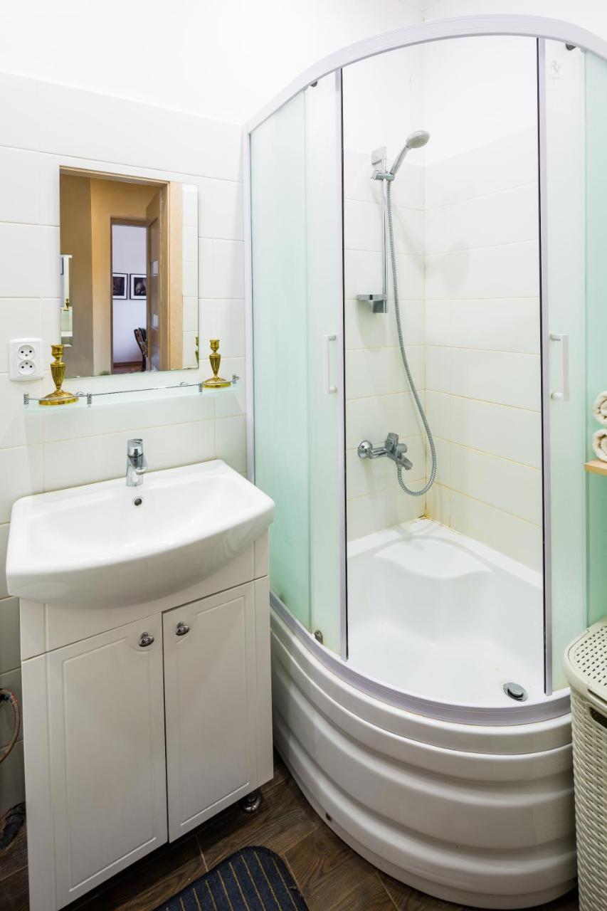 Romari Ставропігійська Apartment Lviv Ngoại thất bức ảnh